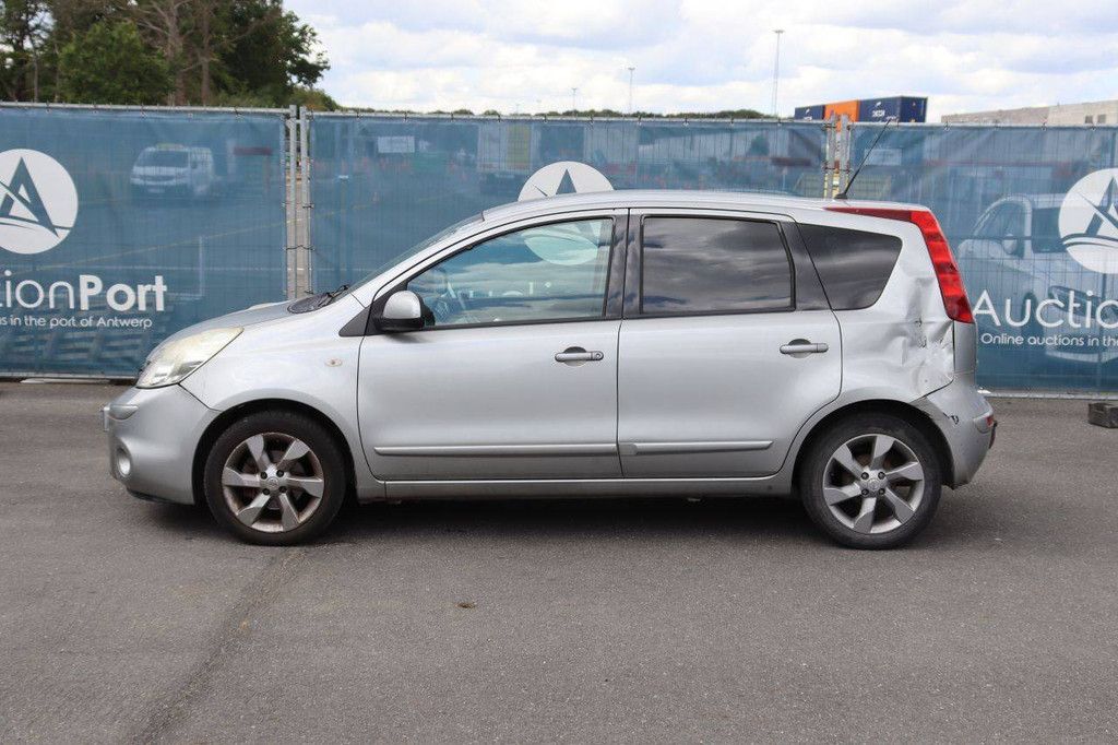 Personenauto Nissan Note Benzine 88pk 2011 (Marge)
