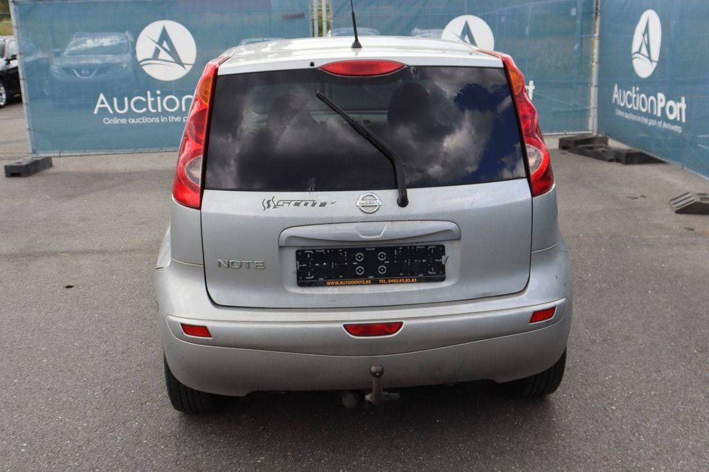 Personenauto Nissan Note Benzine 88pk 2011 (Marge)