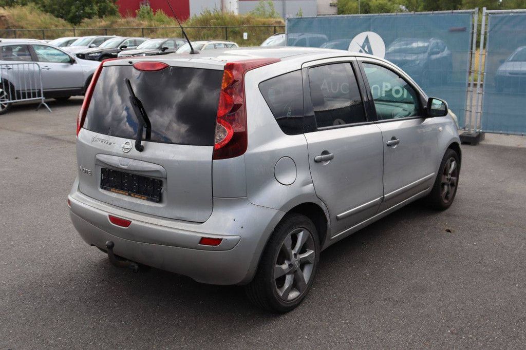 Personenauto Nissan Note Benzine 88pk 2011 (Marge)