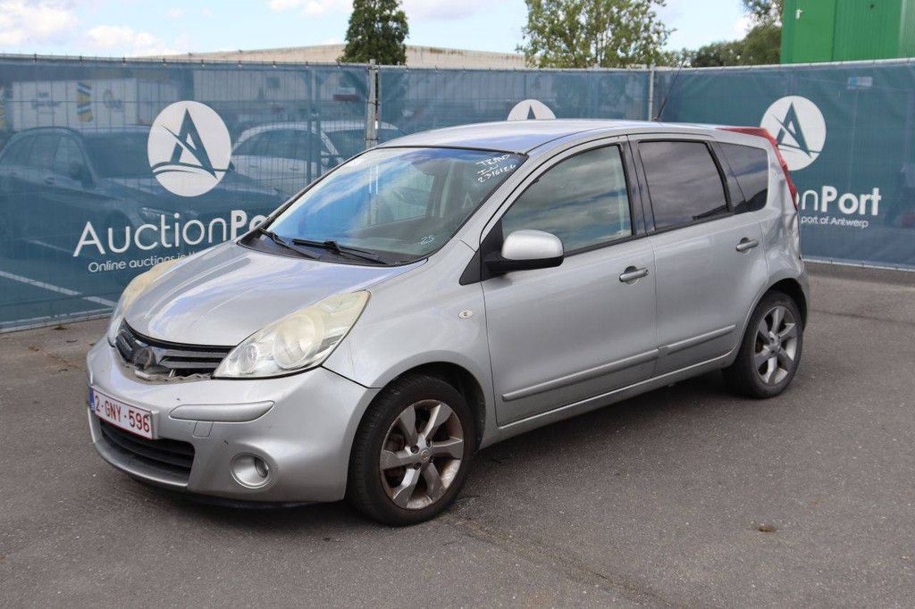 Personenauto Nissan Note Benzine 88pk 2011 (Marge)