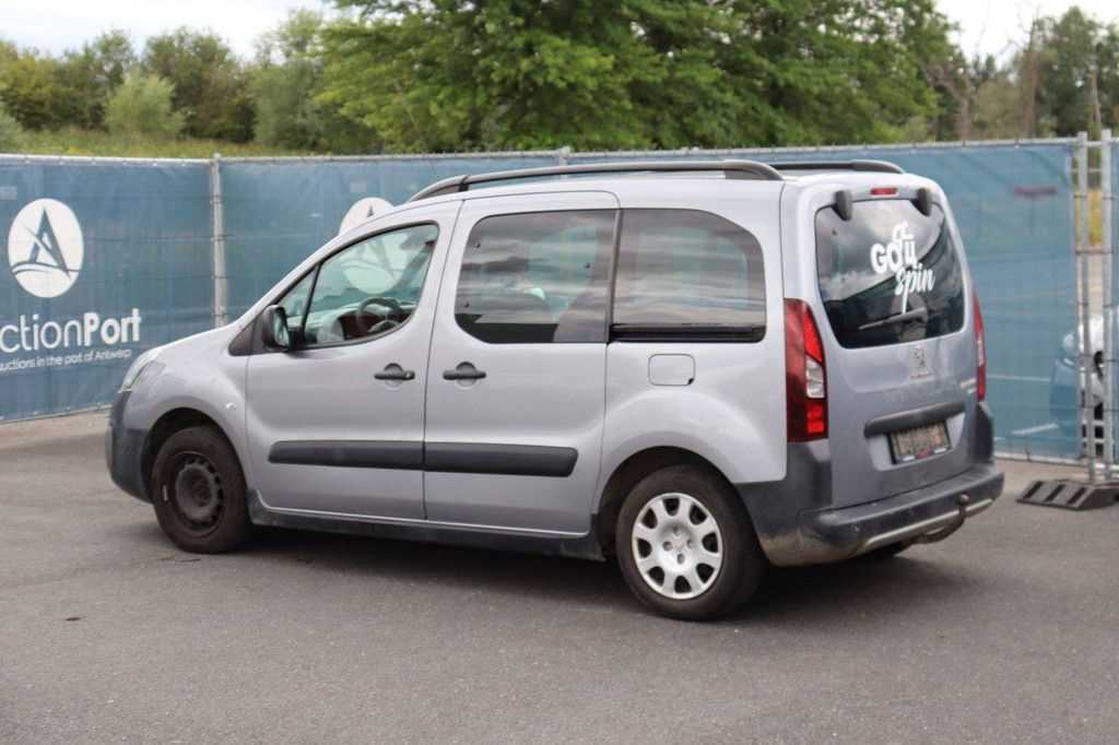 Personenauto Peugeot Partner Tepee Diesel 120pk 2017 (Marge)