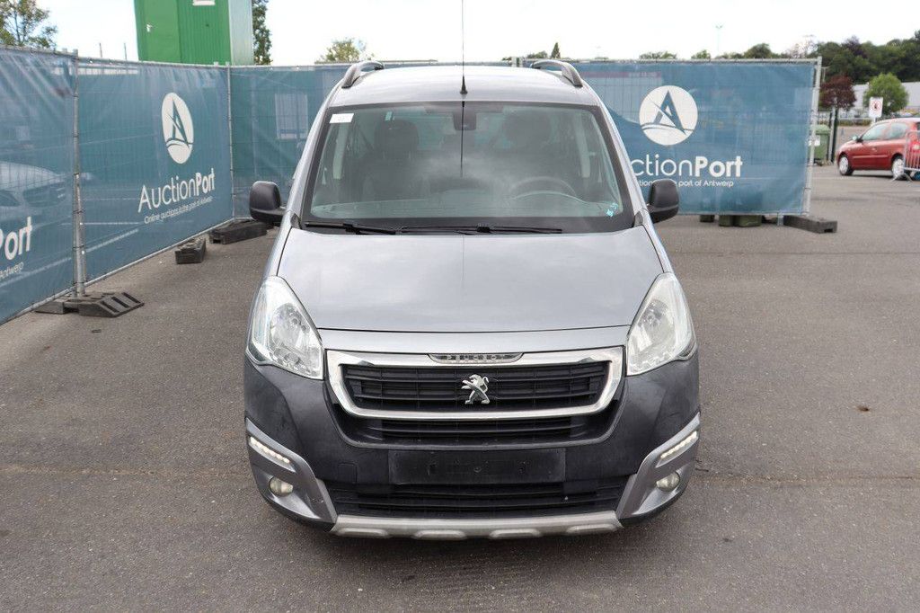 Personenauto Peugeot Partner Tepee Diesel 120pk 2017 (Marge)