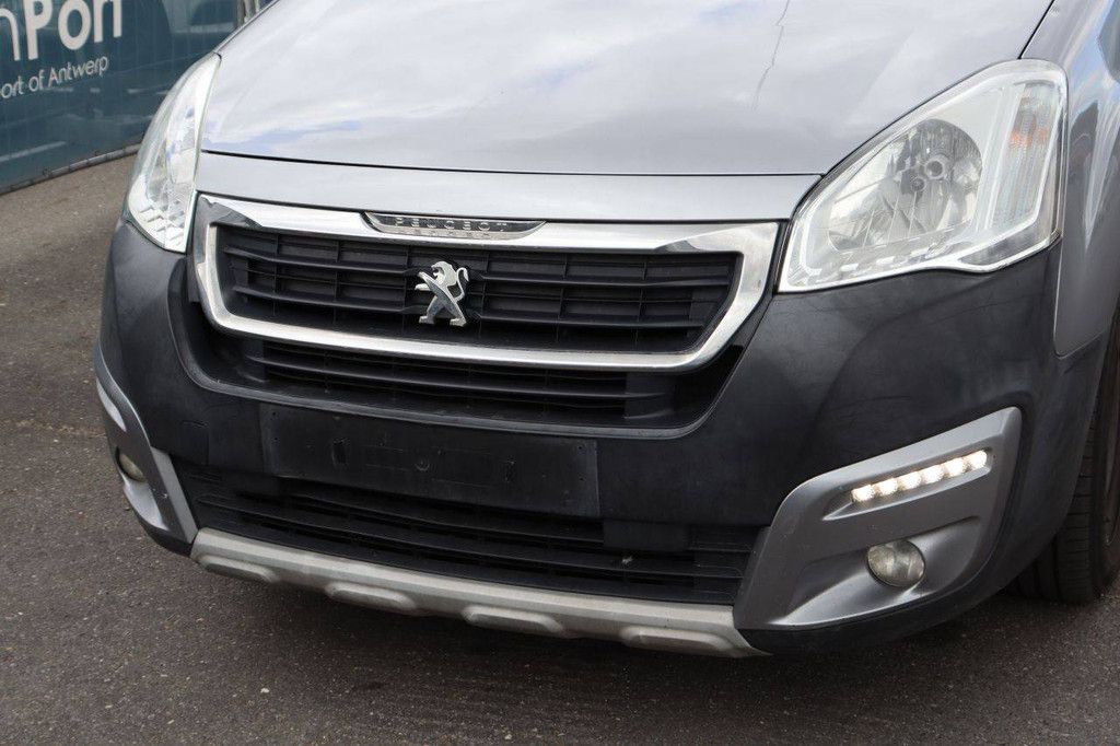 Personenauto Peugeot Partner Tepee Diesel 120pk 2017 (Marge)