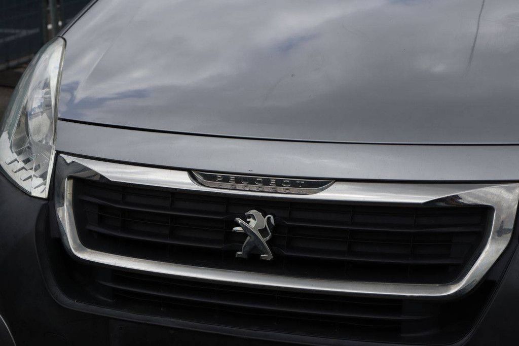 Personenauto Peugeot Partner Tepee Diesel 120pk 2017 (Marge)