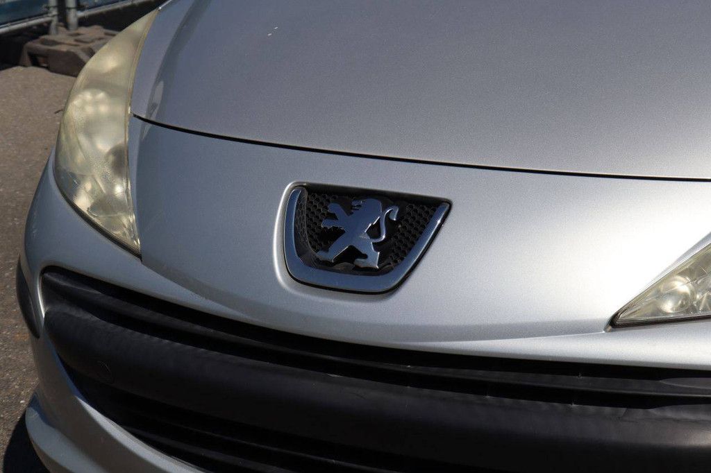 Pkw Peugeot 207 Benzin 73 PS (Marge)