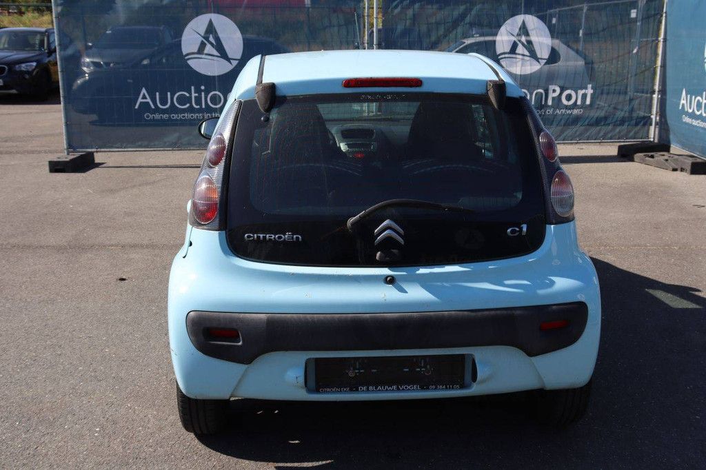 Passenger car Citroën C1 Petrol 68hp 2012 (Margin)