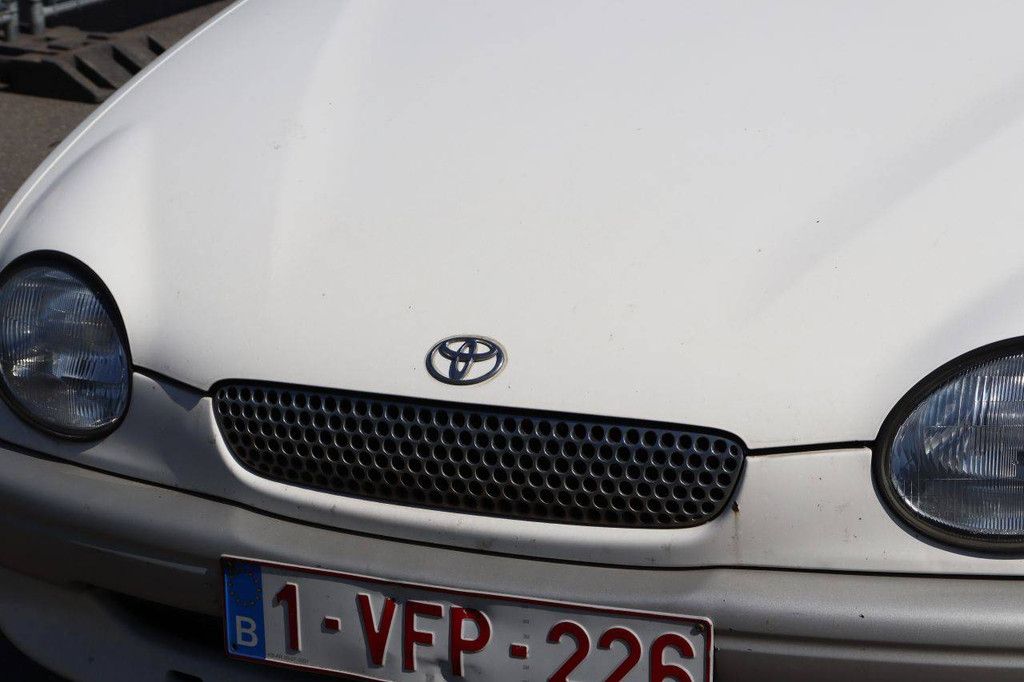 Pkw Toyota Corolla Benzin 97 PS 1999 (Marge)