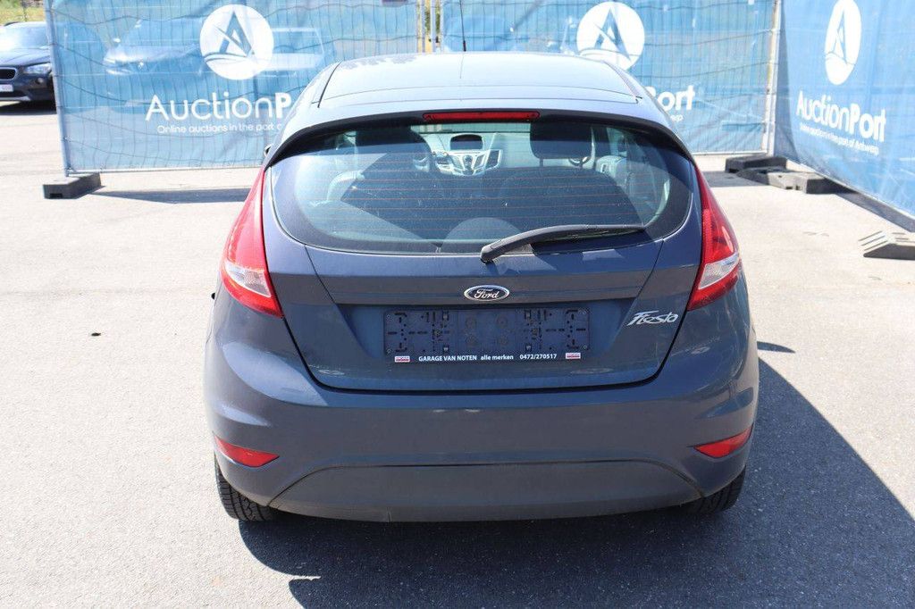 Passenger car Ford Fiesta Petrol 82hp 2012 (Margin)