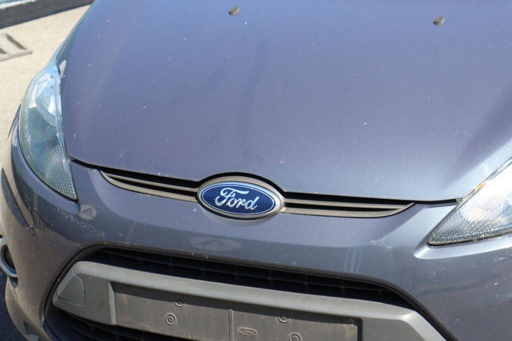 Passenger car Ford Fiesta Petrol 82hp 2012 (Margin)