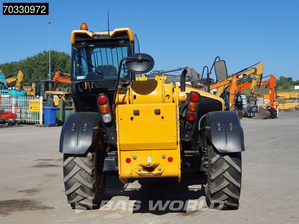 JCB 535-125 Sway