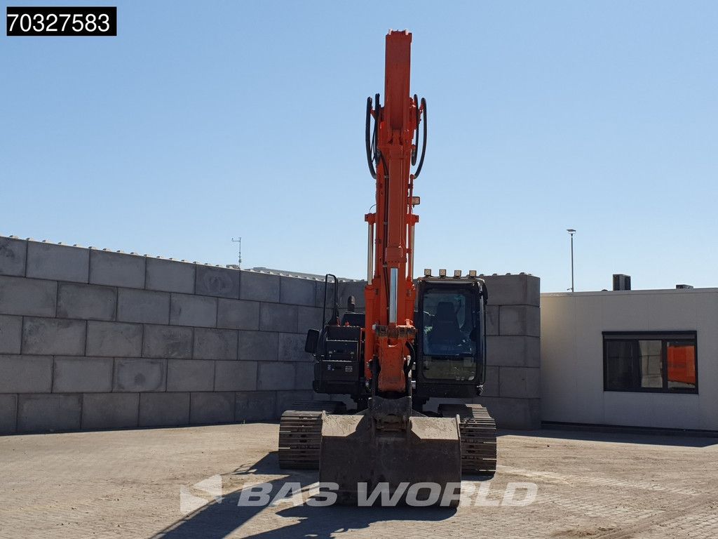 Hitachi ZX210 LC -6