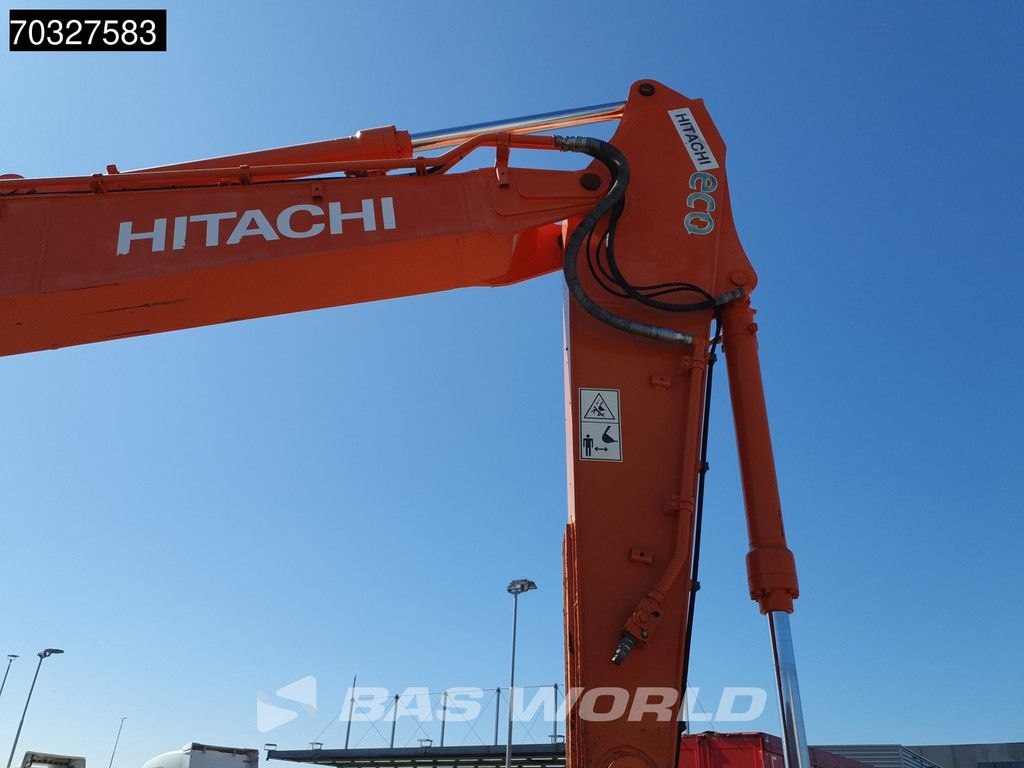Hitachi ZX210 LC -6