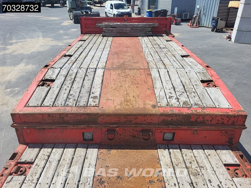 Kässbohrer 58-4 LB4E 4 axles 600cm Extendable 2xSteering Axle 1xLift Axle