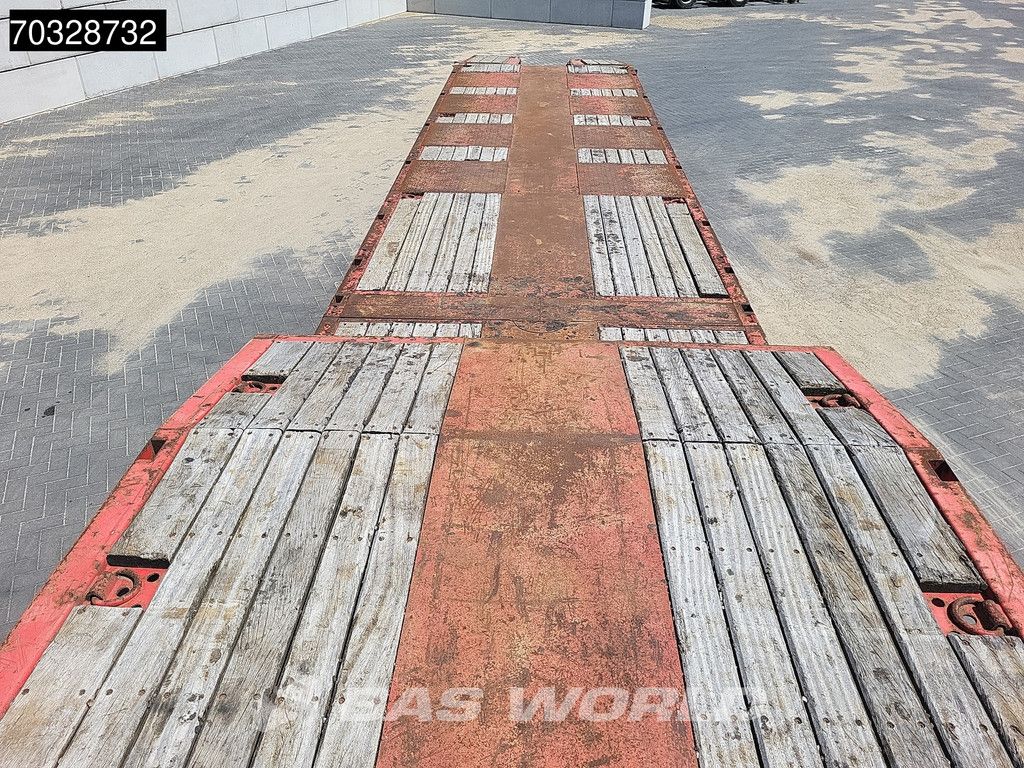 Kässbohrer 58-4 LB4E 4 axles 600cm Extendable 2xSteering Axle 1xLift Axle