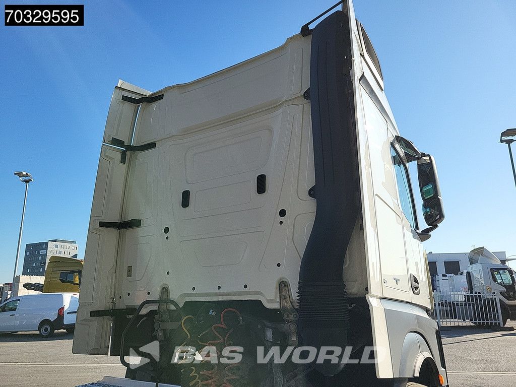 Mercedes Actros 2443 6X2 BigSpace Retarder Standklima ACC Liftachse Schiebeschüssel