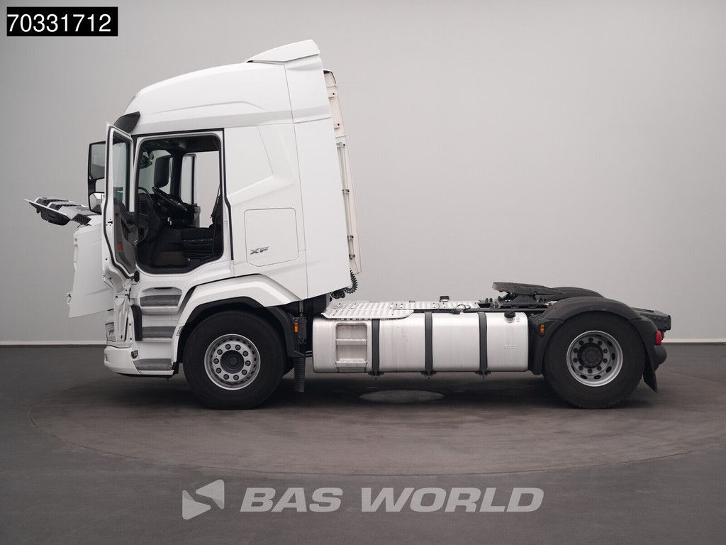 DAF XF XF 480 4X2 2x Tanks Navi ACC 70% Tyres