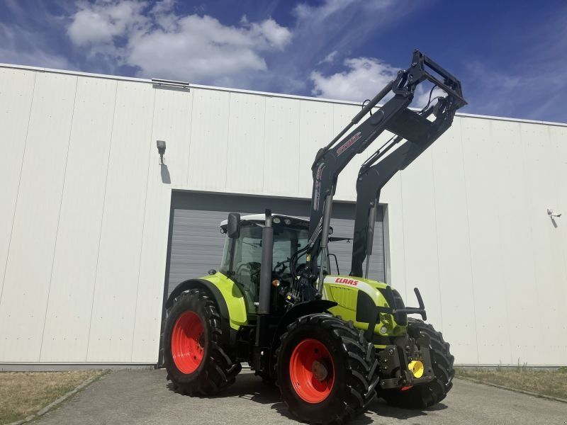 Claas ARION 640