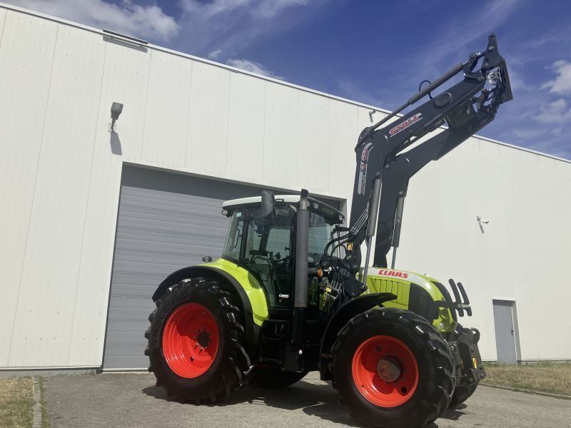 Claas ARION 640