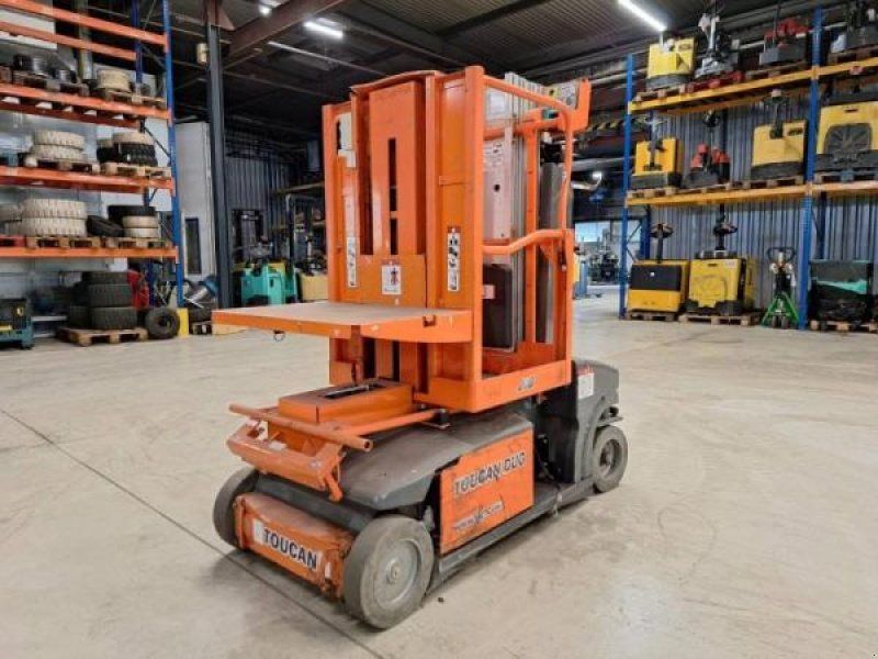 JLG Toucan Duo