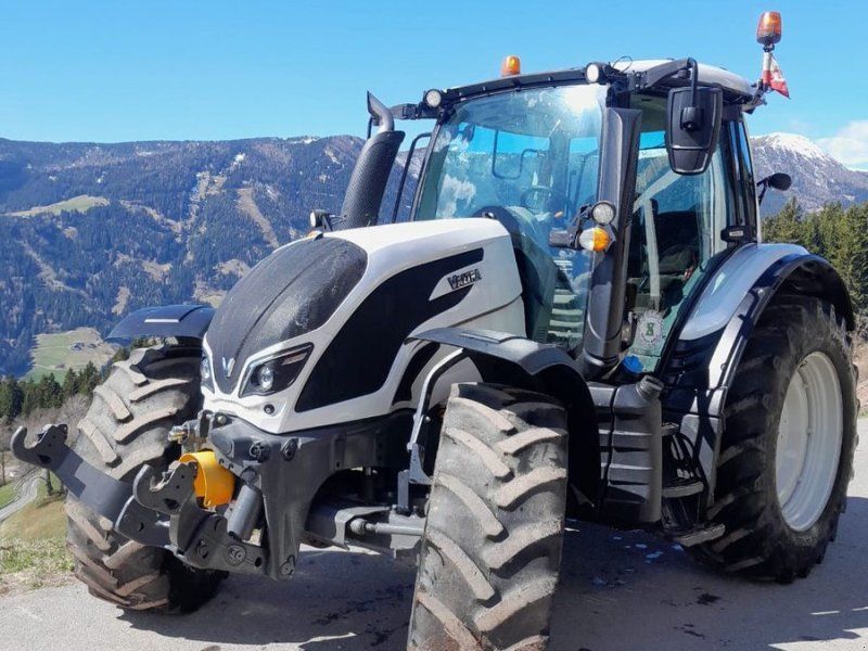Valtra N124H K1626