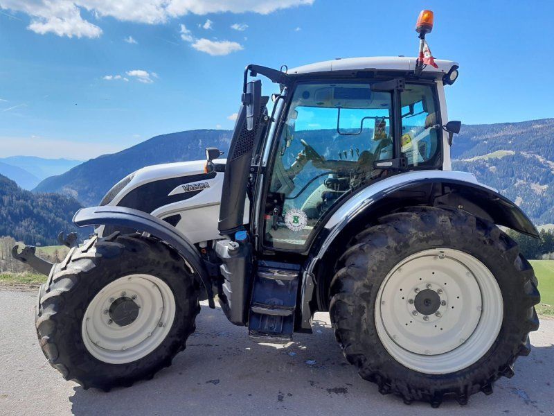 Valtra N124H K1626