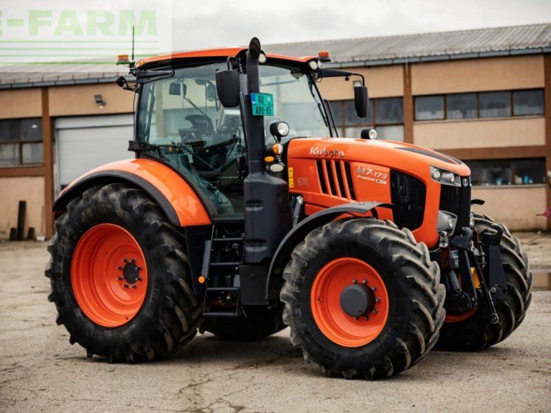 Kubota M7 173