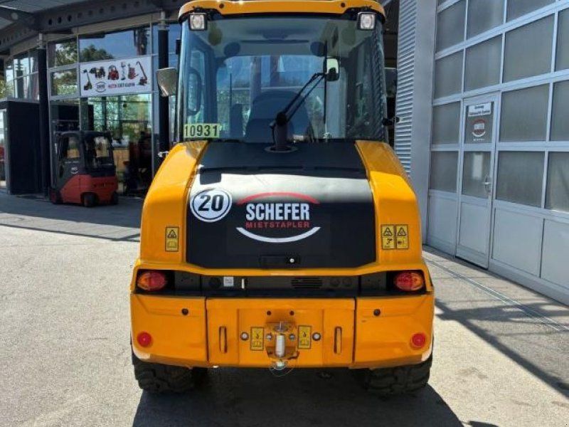 JCB 407 Kompaktradlader