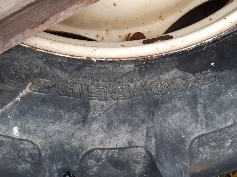 Firestone Kompletträder Same Dorado oder Agrofram