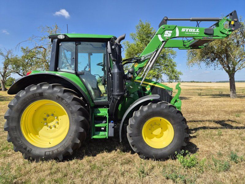 John Deere 6120M Frontlader a6