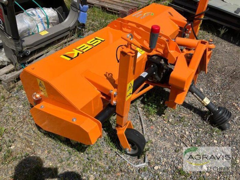 Iseki KM 150