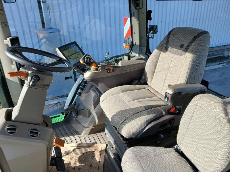 John Deere 8R 370