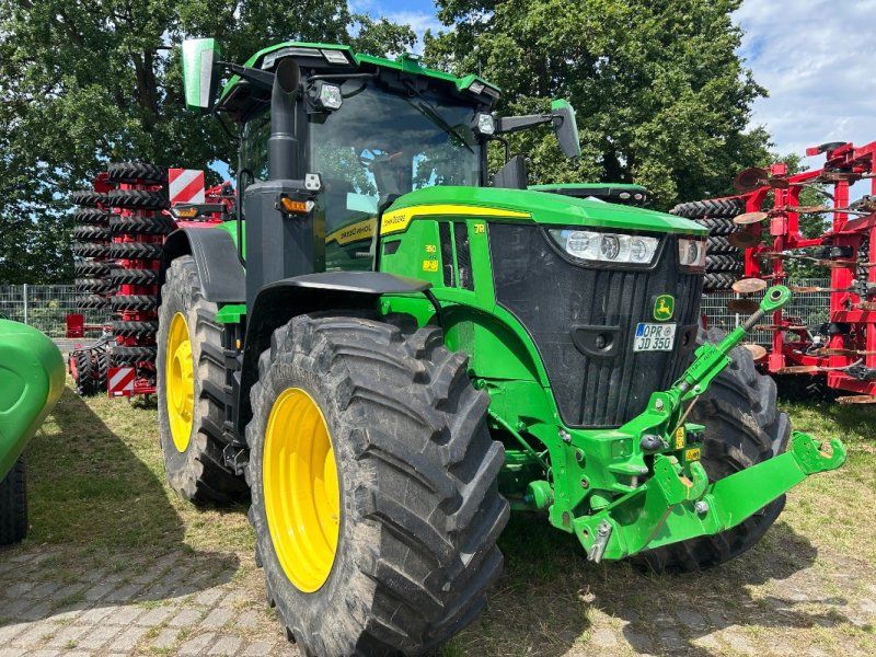 John Deere 7R350