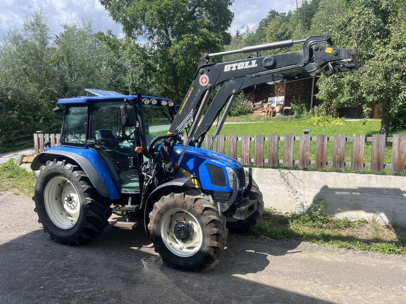 New Holland T5040