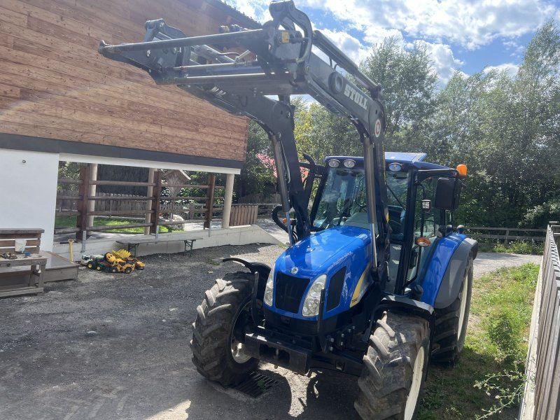New Holland T5040
