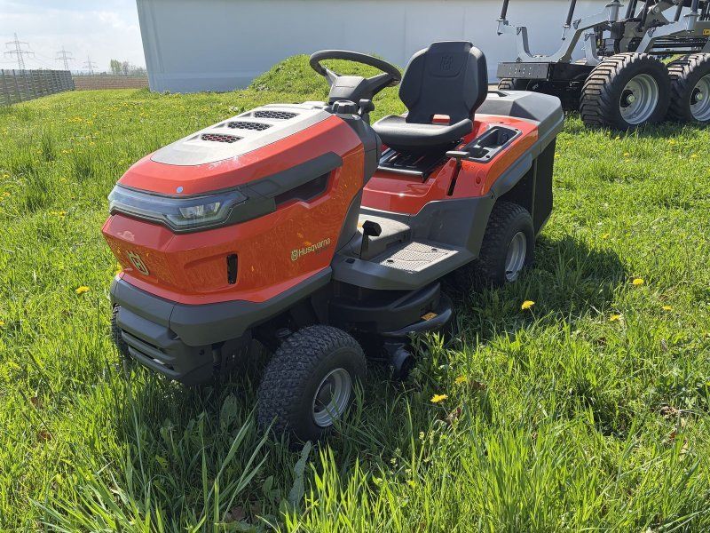 Husqvarna TC 215T mit Entleerungshilfe 2 Zylinder Motor