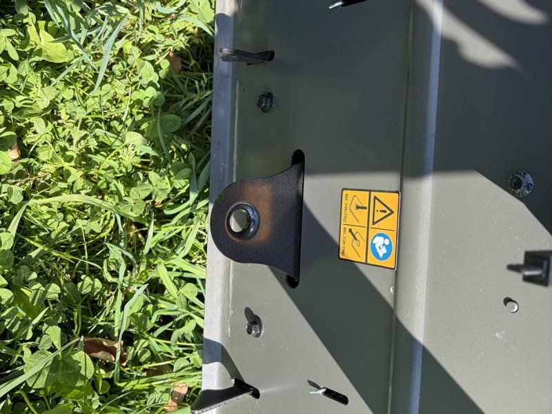 Husqvarna TC 215T mit Entleerungshilfe 2 Zylinder Motor
