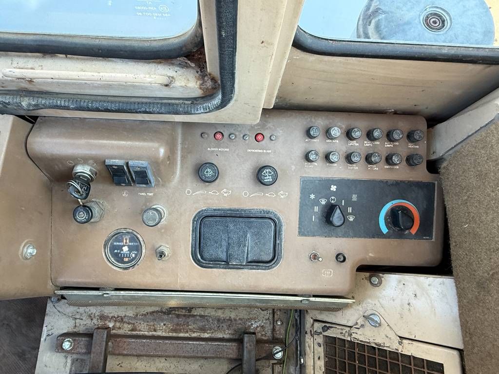 CAT 936F - Automatic Greasing / Airco