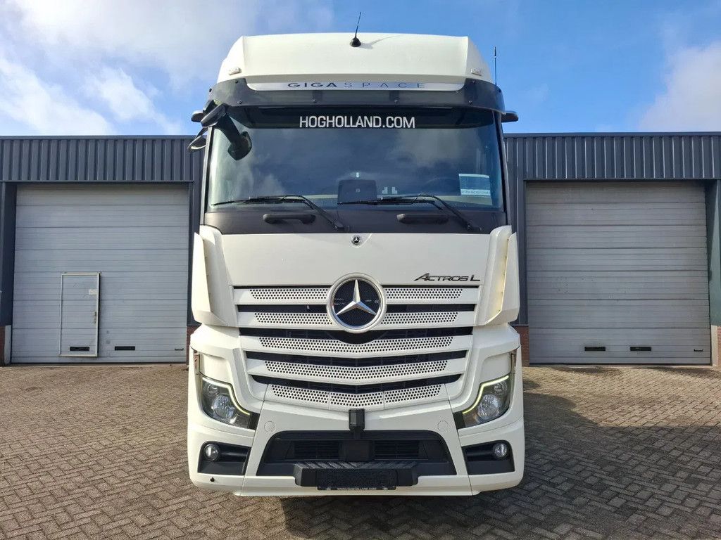 Mercedes-Benz Actros 2545 GIGASPACE 6X2 14666