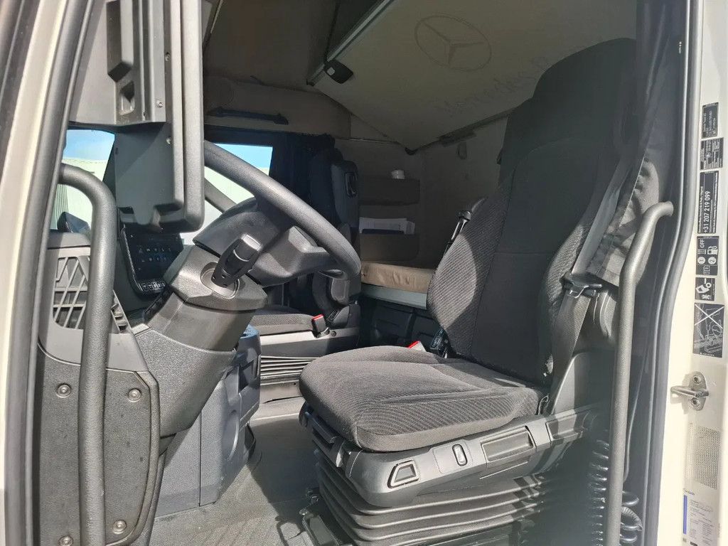 Mercedes-Benz Actros 2545 GIGASPACE 6X2 14666
