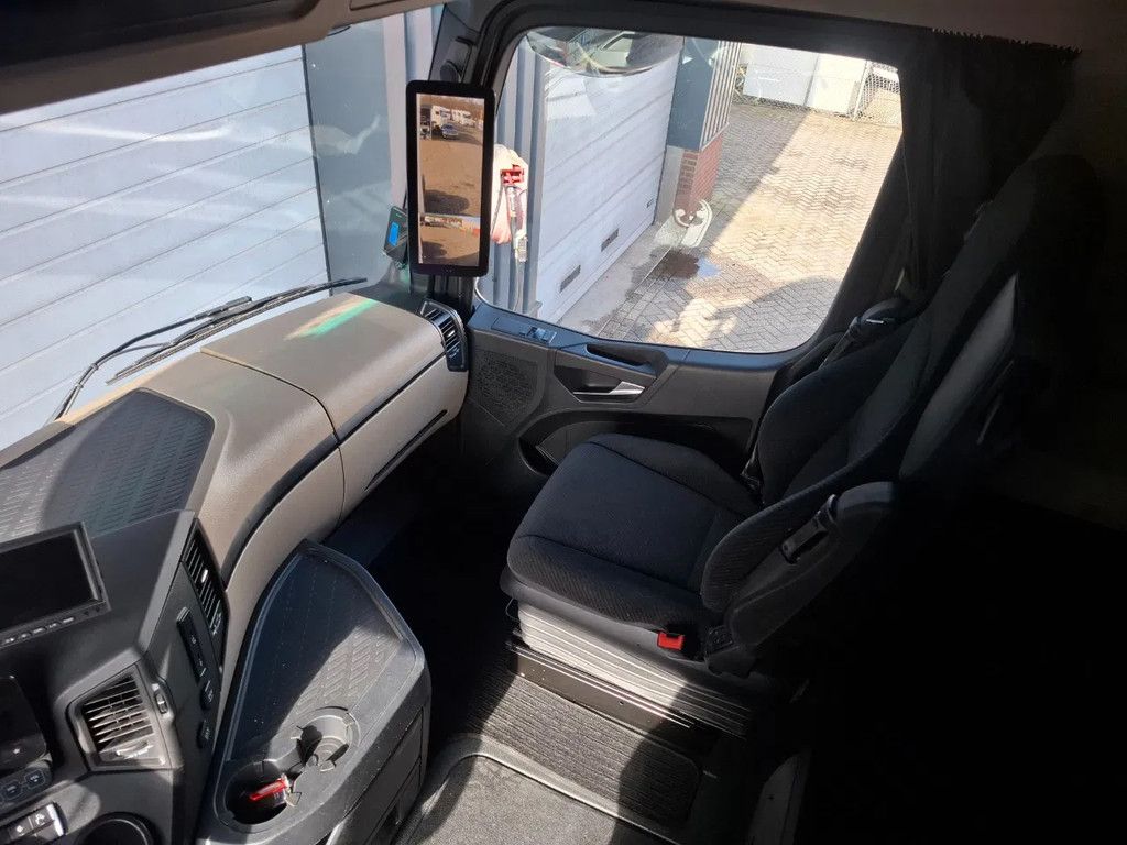 Mercedes-Benz Actros 2545 GIGASPACE 6X2 16387