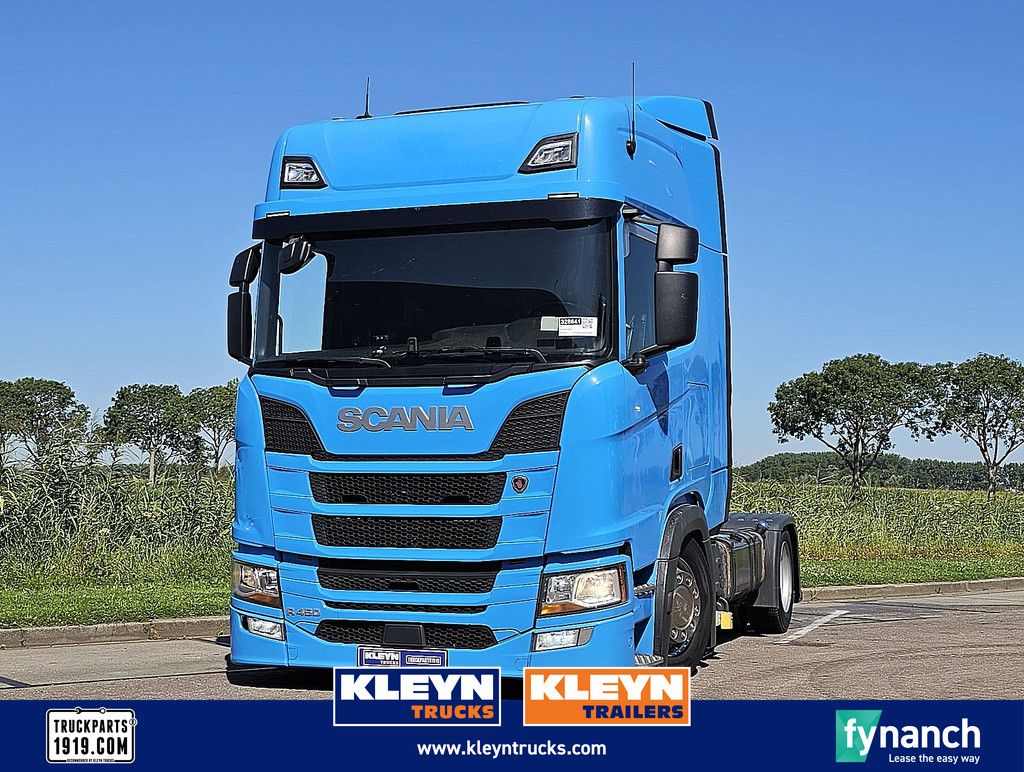 SCANIA R450 spoilers