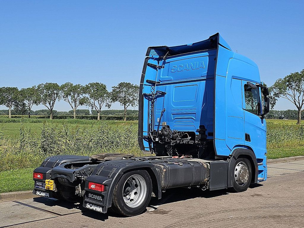 SCANIA R450 spoilers