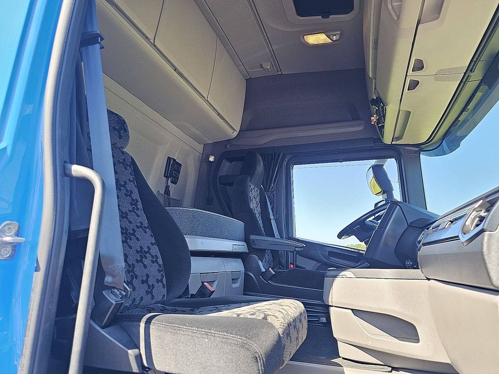 SCANIA R450 spoilers
