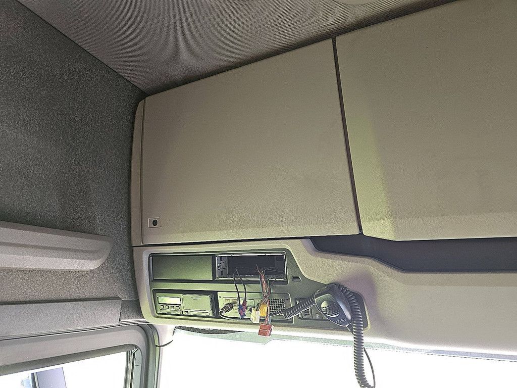 SCANIA R450 spoilers