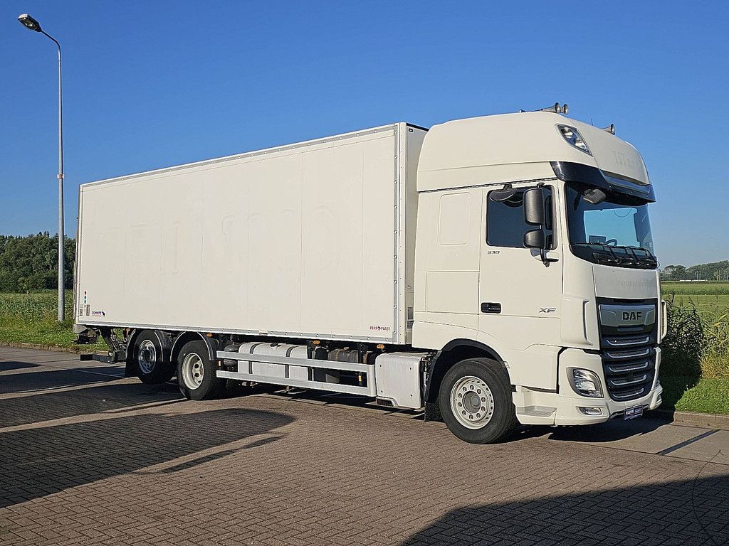 DAF XF 530 ssc 6x2 fan carrier