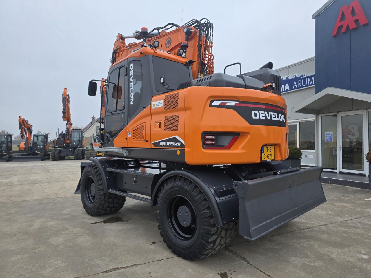 Develon DX165WR-7