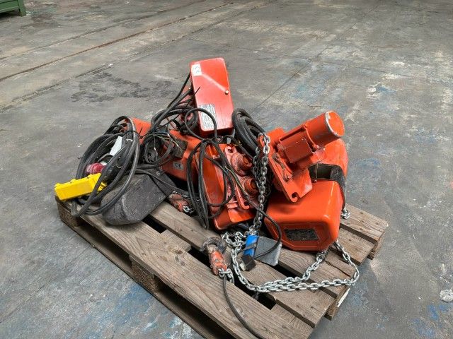 2019 Hitachi 1S Electric Chain Hoist (2x)