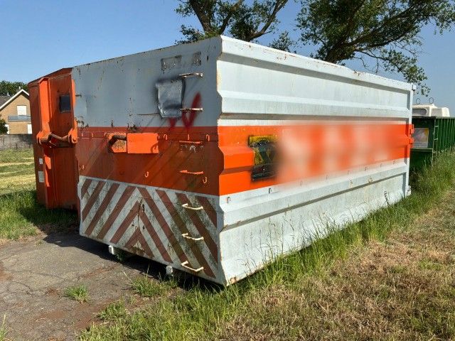 Construction trailer