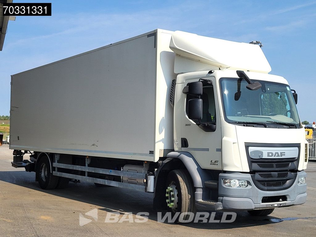 DAF LF 320 4X2 19t Automatic 1,5t Tailgate Euro 6