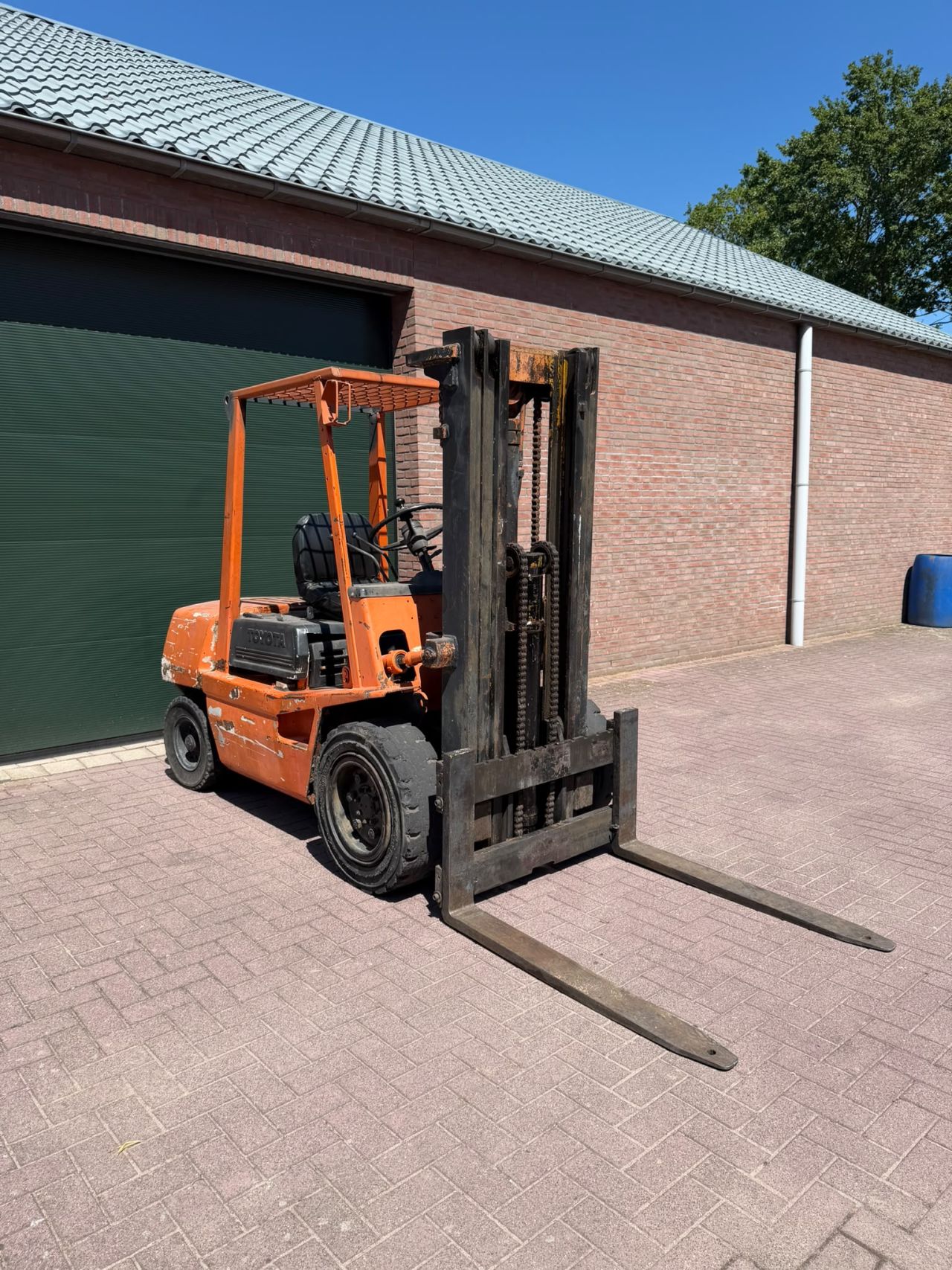 Toyota 3FD30 3000kg diesel heftruck triplomast